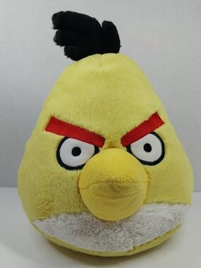 2010 Angry Birds Yellow Chuck 9” Plush Stuffed Animal Commonwealth Toys No Sound